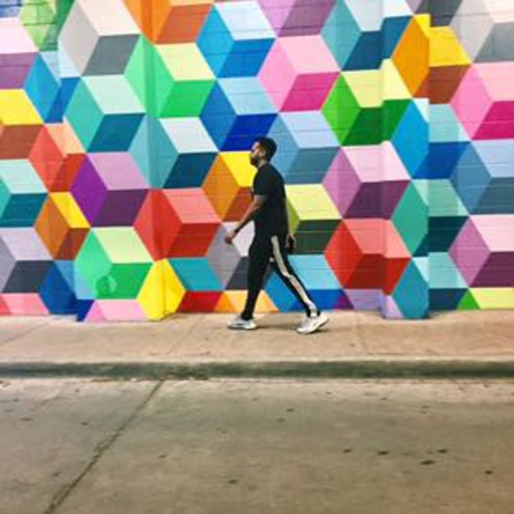 Meet your Posher, Nahom